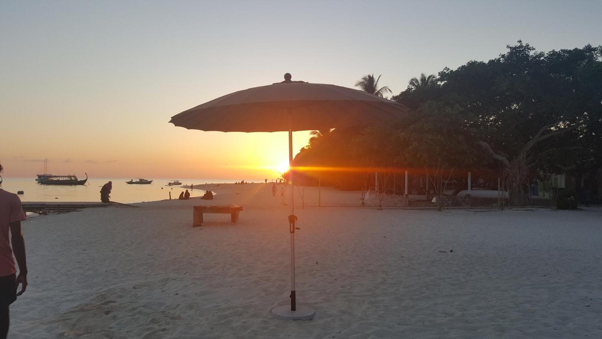 Kinan Retreat Hotel Fulidhoo Buitenkant foto